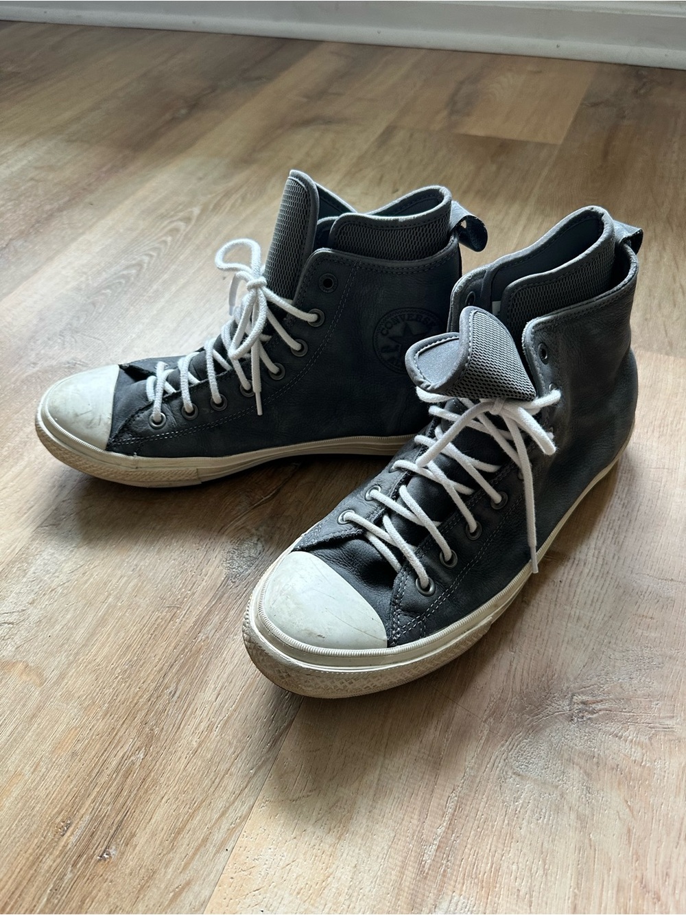 Converse High-Top Sneakers in Gray and White